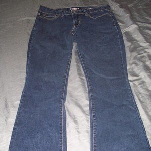 DENIZEN from Levi's Women's Modern Bootcut Jeans